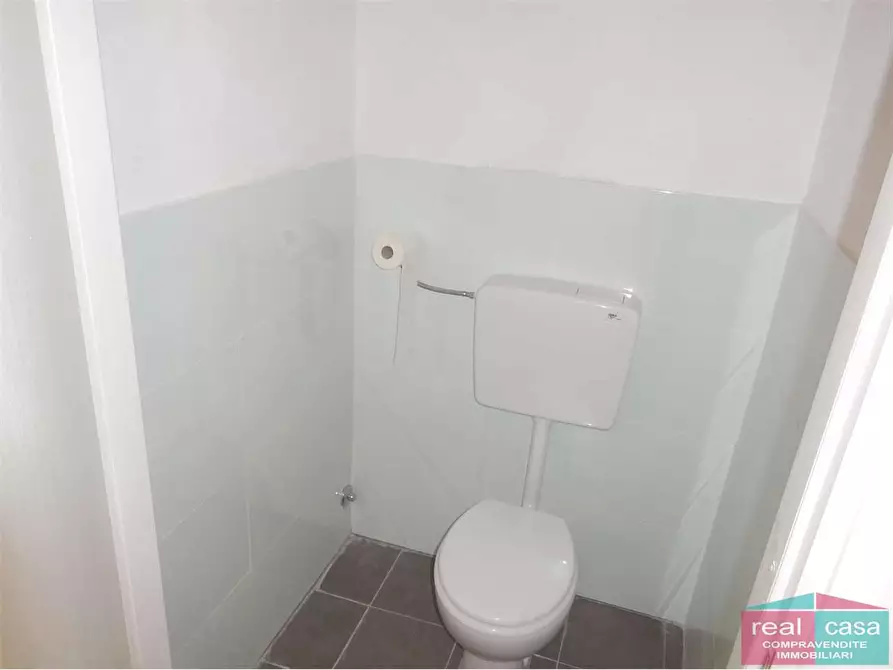 Immagine 10 di Capannone industriale in affitto  in Via Statale dell' Abetone e del Brennero a Maranello