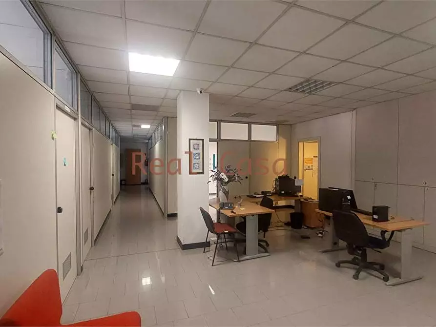 Immagine 1 di Ufficio in affitto  in Via Carlo Zucchi a Modena