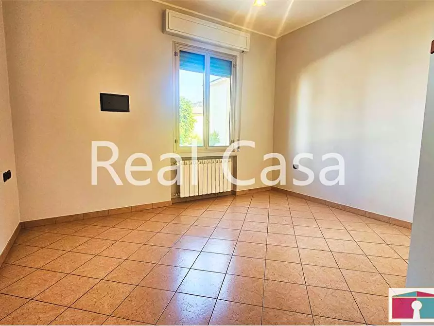 Immagine 11 di Trilocale in vendita  in via achille grandi a Modena