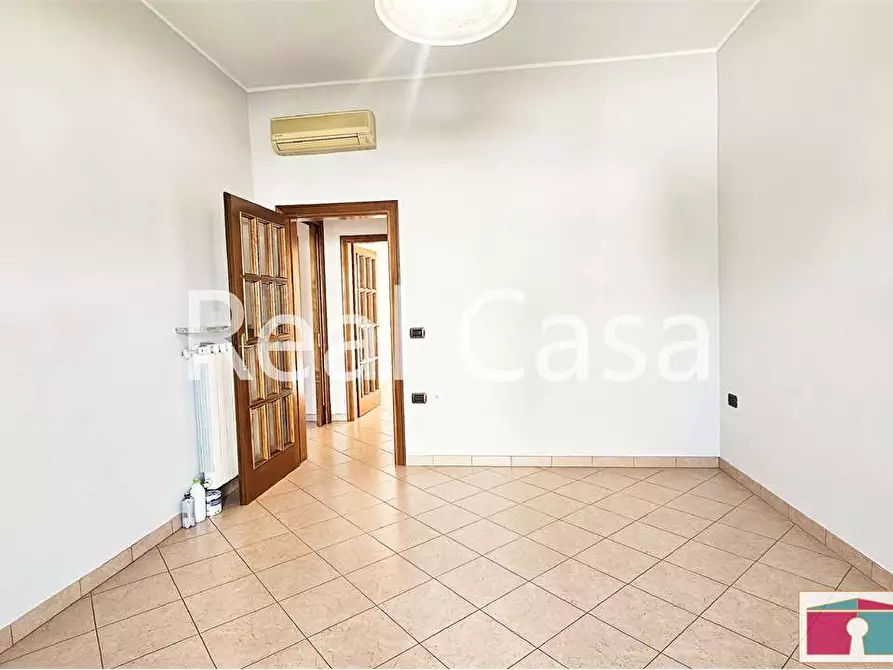 Immagine 14 di Trilocale in vendita  in via achille grandi a Modena
