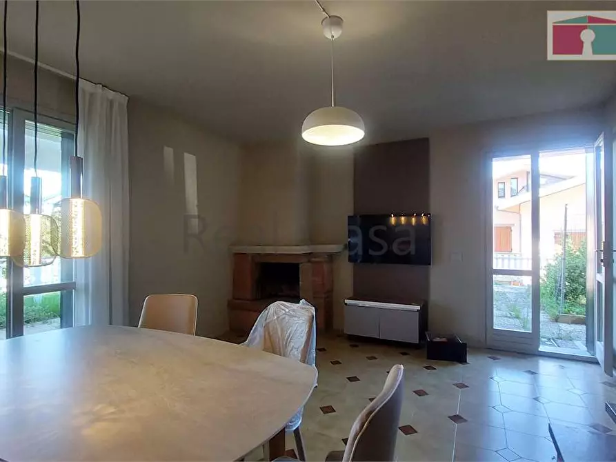 Immagine 2 di Villa in affitto  in Via Verdi  a Serramazzoni