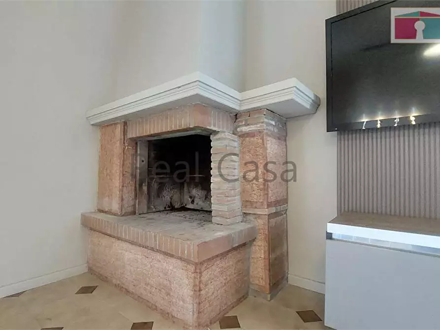 Immagine 6 di Villa in affitto  in Via Verdi  a Serramazzoni