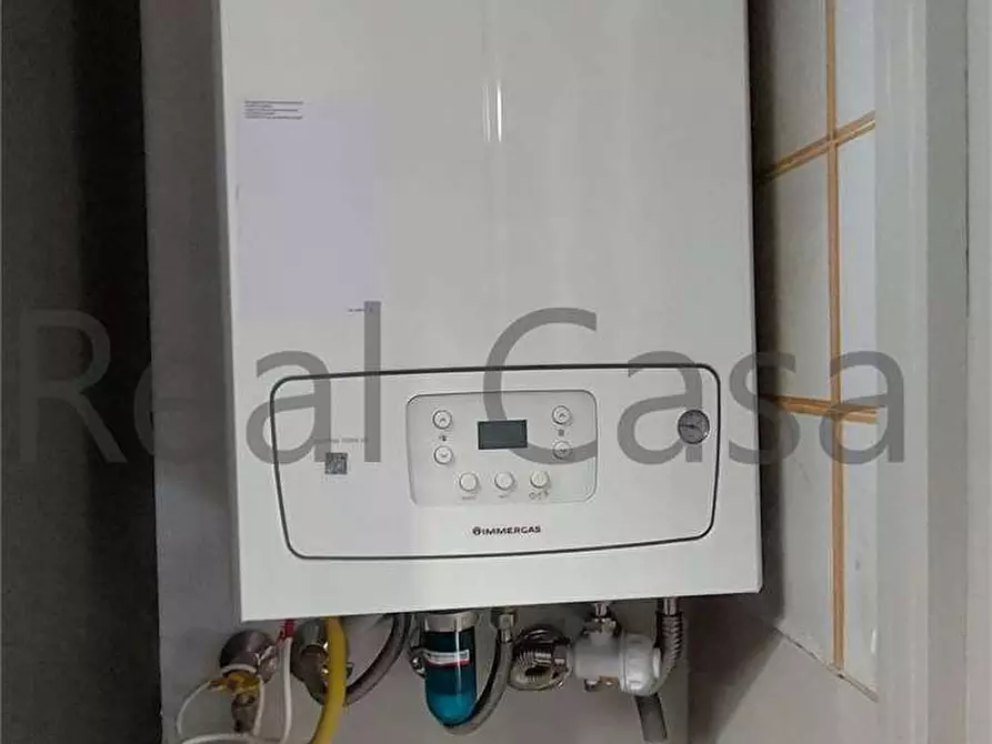 Immagine 17 di Villa in affitto  in Via Verdi  a Serramazzoni