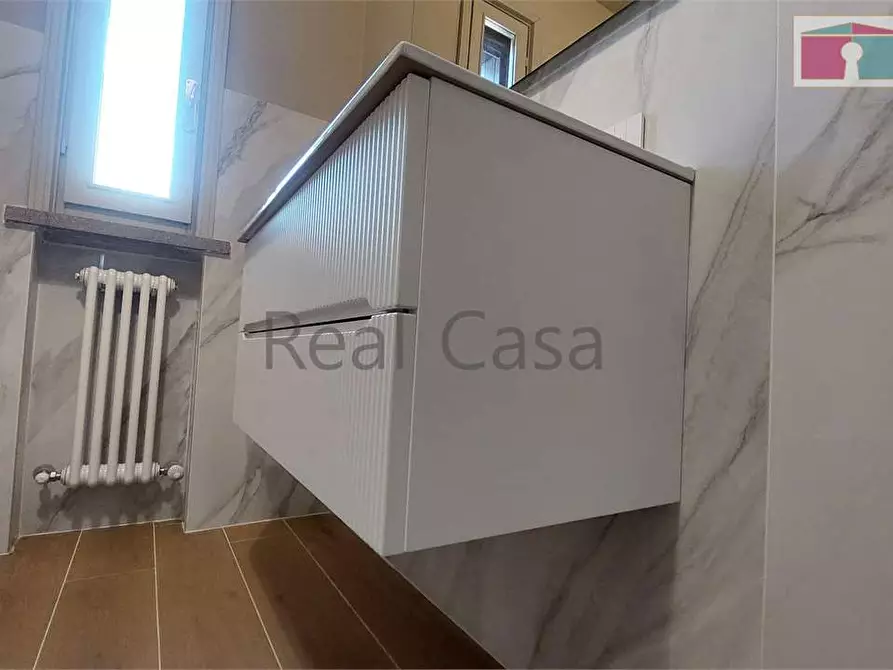 Immagine 33 di Villa in affitto  in Via Verdi  a Serramazzoni
