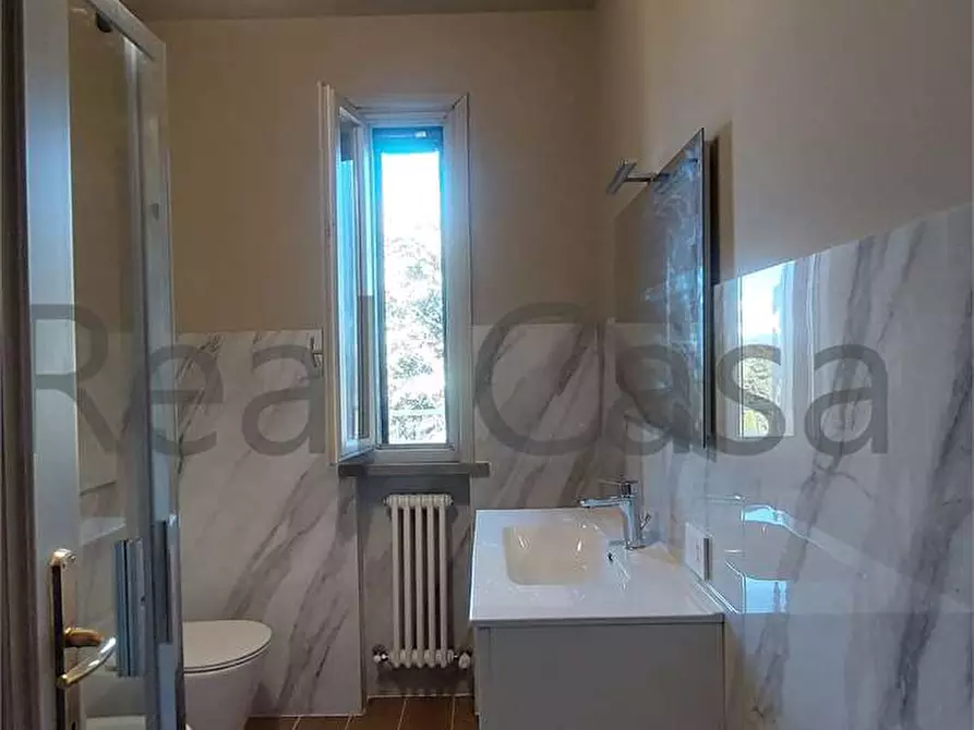 Immagine 38 di Villa in affitto  in Via Verdi  a Serramazzoni