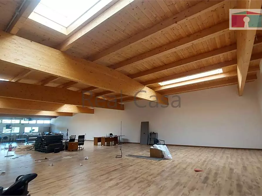 Immagine 2 di Laboratorio in affitto  in Via Emilia Ovest a Modena