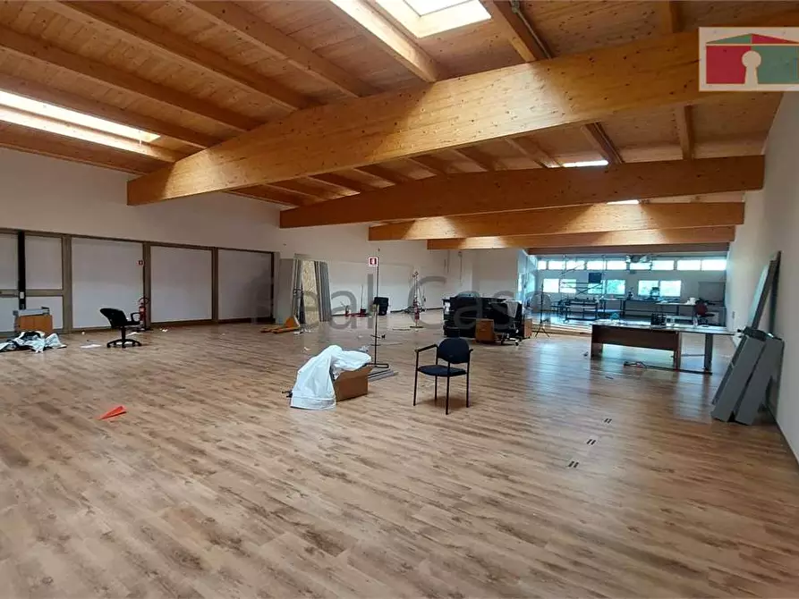 Immagine 4 di Laboratorio in affitto  in Via Emilia Ovest a Modena
