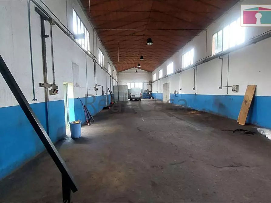 Immagine 6 di Capannone industriale in vendita  a Modena