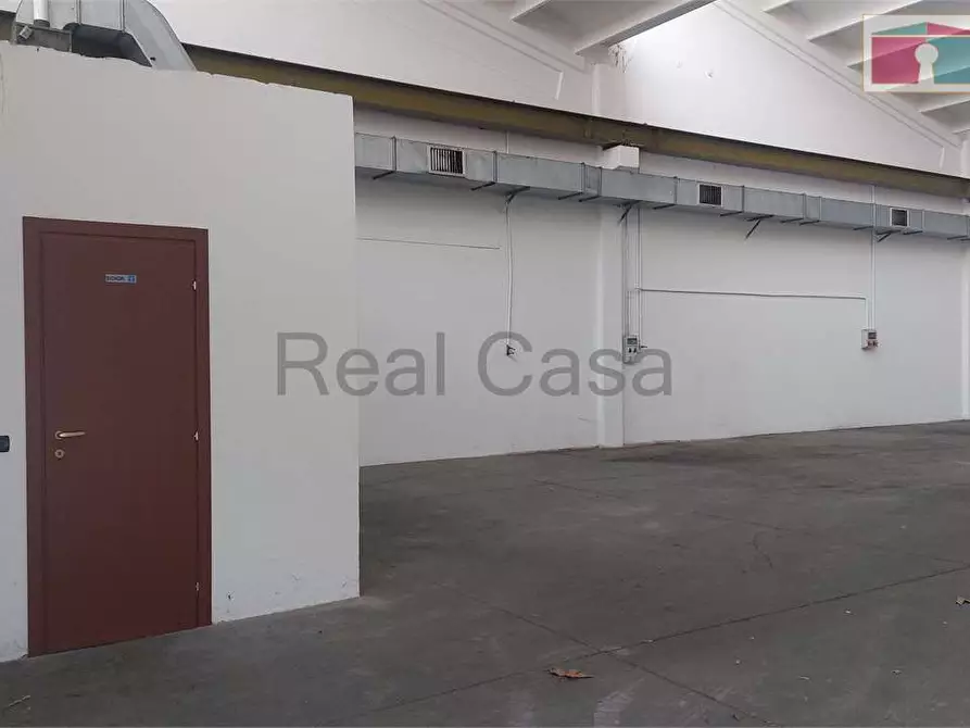 Immagine 9 di Capannone industriale in vendita  in Via Porpora a Modena