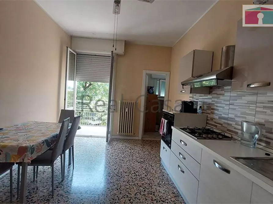 Immagine 1 di Appartamento in vendita  in Via Ettore Orlandi  a Modena