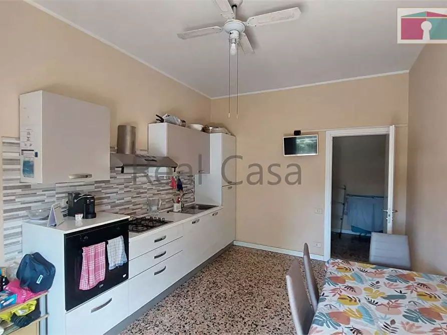 Immagine 10 di Appartamento in vendita  in Via Ettore Orlandi  a Modena