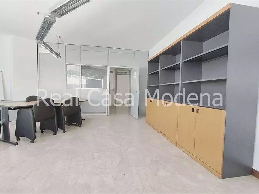 Immagine 5 di Ufficio in vendita  in Via Cagliostro a Modena