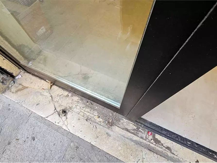 Immagine 7 di Ufficio in affitto  in Via Gallucci a Modena