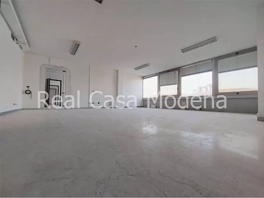 Immagine 18 di Ufficio in vendita  in Via Cagliostro a Modena
