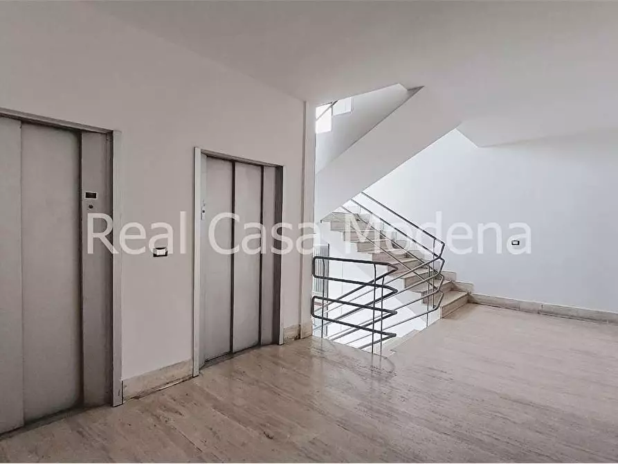 Immagine 29 di Ufficio in vendita  in Via Cagliostro a Modena
