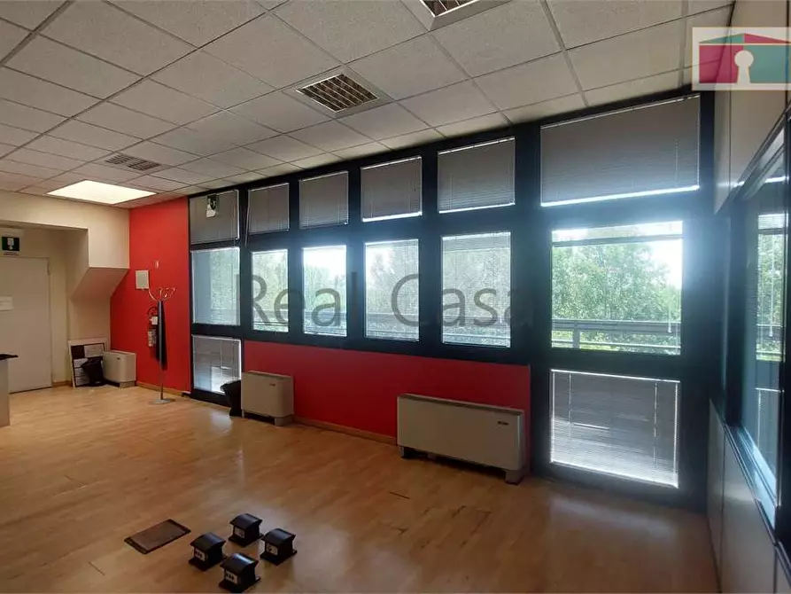 Immagine 5 di Laboratorio in affitto  in Viale Virgilio  a Modena