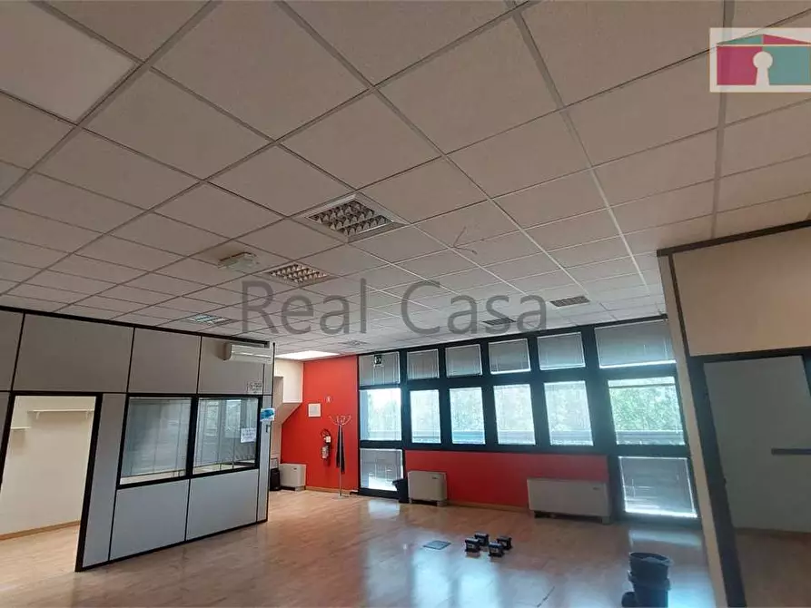 Immagine 6 di Laboratorio in affitto  in Viale Virgilio  a Modena