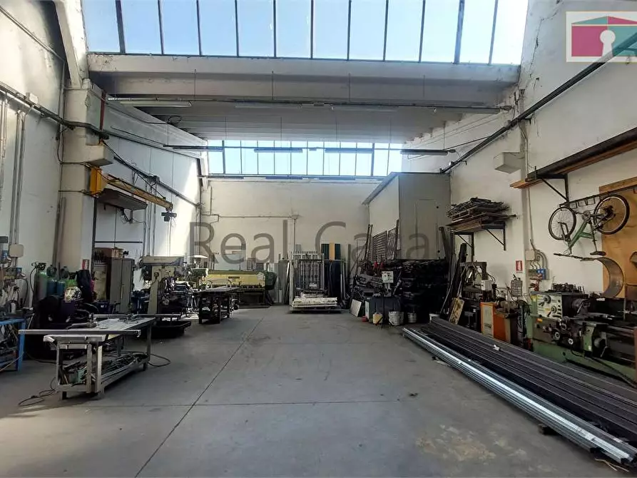 Immagine 1 di Capannone industriale in vendita  in Via Gazzotti  a Modena
