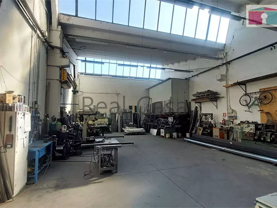 Immagine 2 di Capannone industriale in vendita  in Via Gazzotti  a Modena