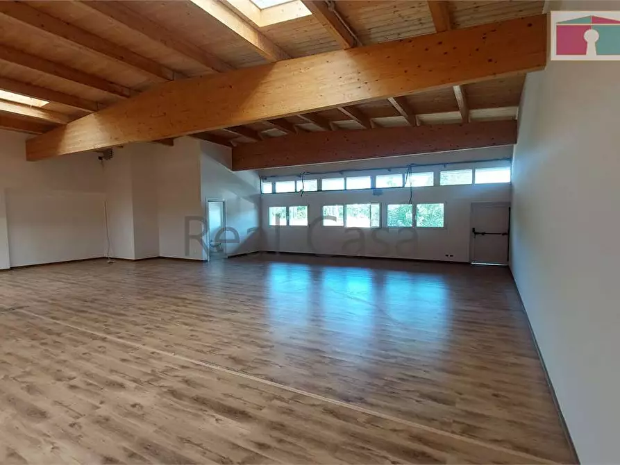 Immagine 4 di Laboratorio in affitto  in Via Emilia Ovest a Modena