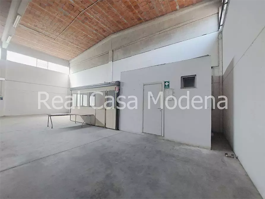 Immagine 3 di Capannone industriale in affitto  in Via Fondo Val tiepido  130 a Maranello