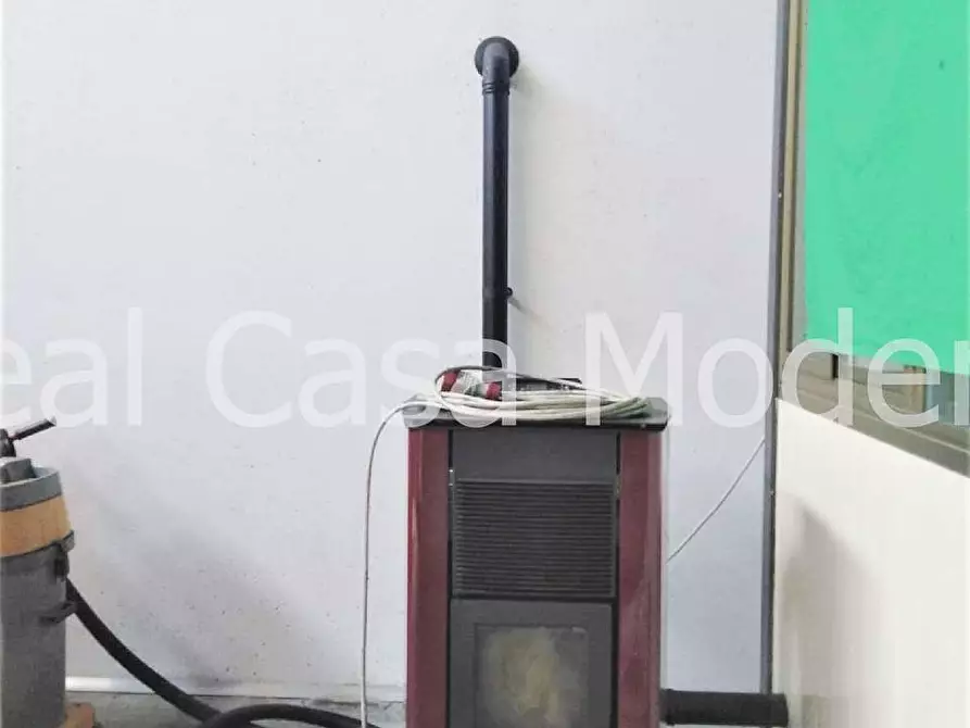 Immagine 11 di Capannone industriale in affitto  in Via Fondo Val tiepido  130 a Maranello