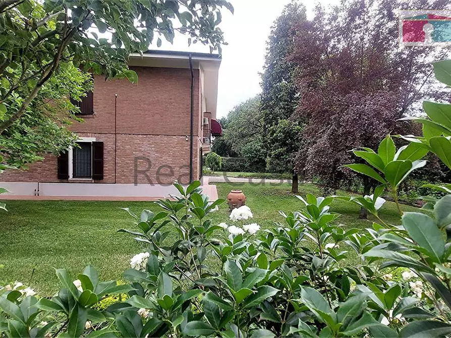 Immagine 37 di Appartamento in affitto  a Formigine