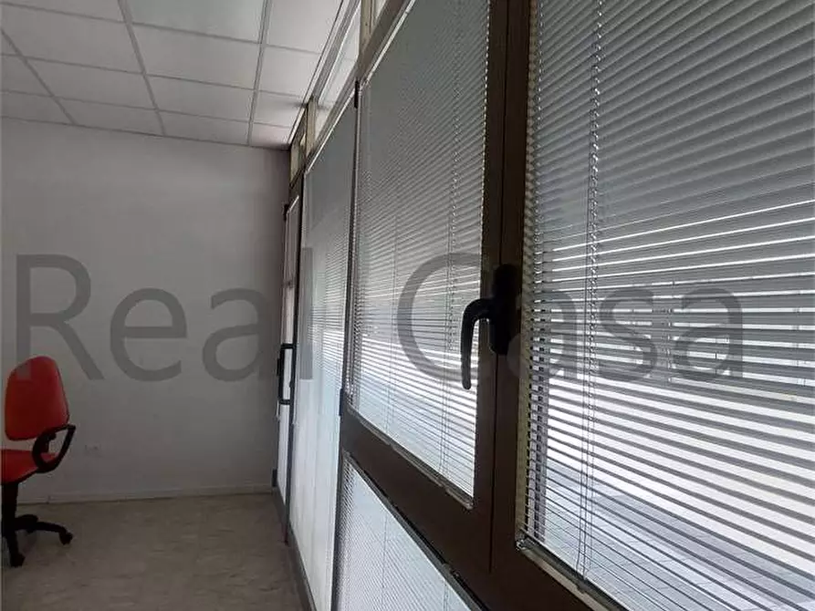 Immagine 11 di Negozio in vendita  in Via Pietro Giardini  470 a Modena