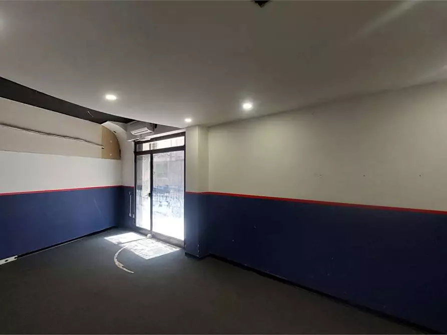 Immagine 31 di Negozio in affitto  in Via Pelusia 215 a Modena