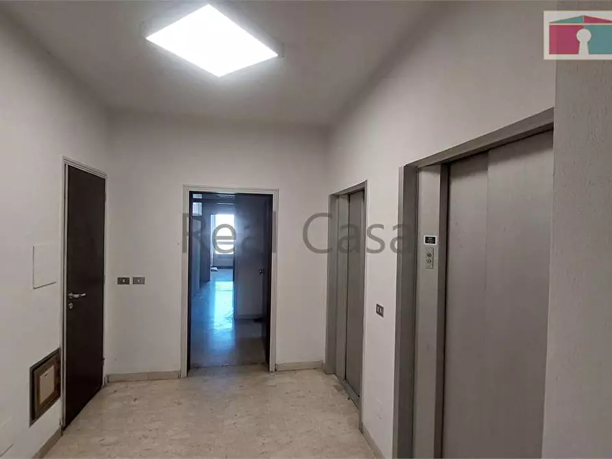 Immagine 21 di Ufficio in vendita  in Via Cagliostro  a Modena