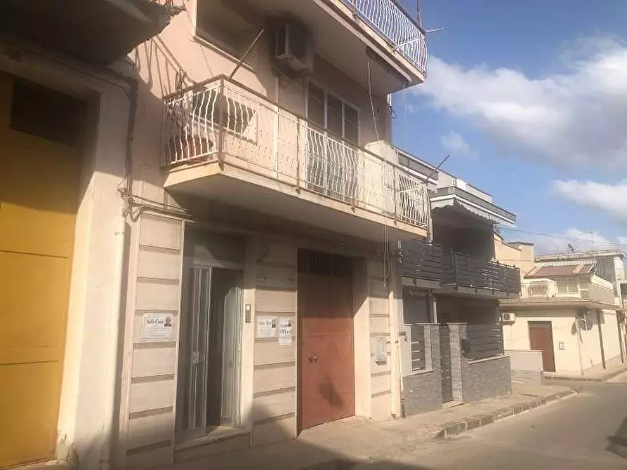 Immagine 1 di Casa indipendente in vendita  a Solarino