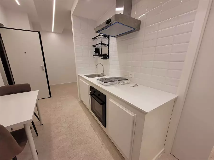 Immagine 2 di Appartamento in vendita  a Siracusa