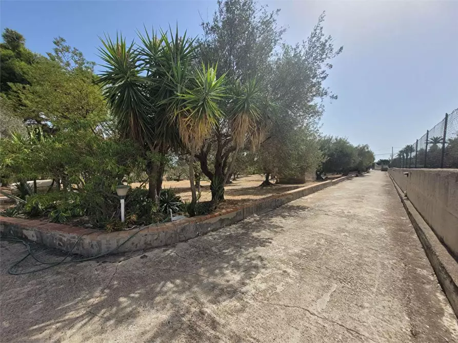 Immagine 10 di Villa in vendita  a Augusta