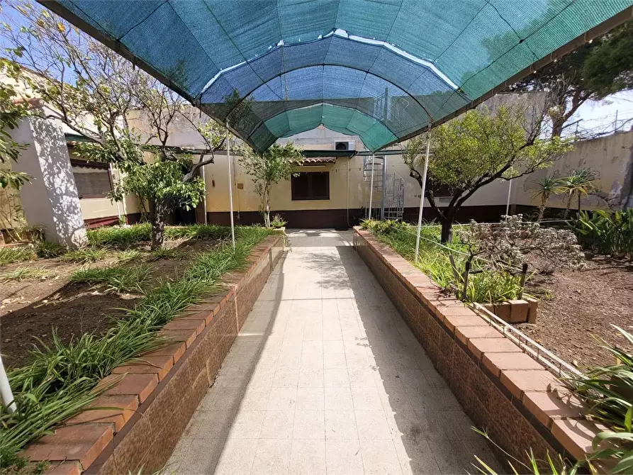 Immagine 44 di Villa in vendita  a Augusta