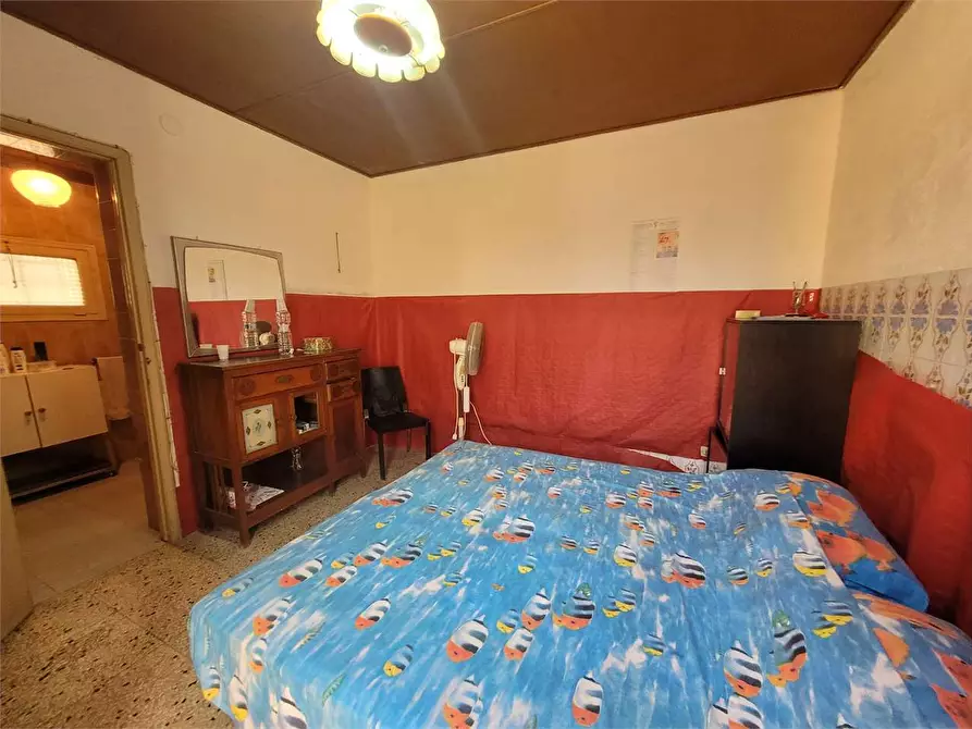 Immagine 33 di Villa in vendita  in via tringali 41 a Augusta