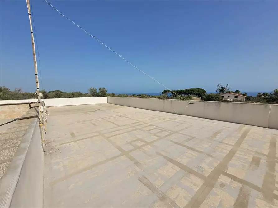 Immagine 40 di Villa in vendita  in via tringali 41 a Augusta