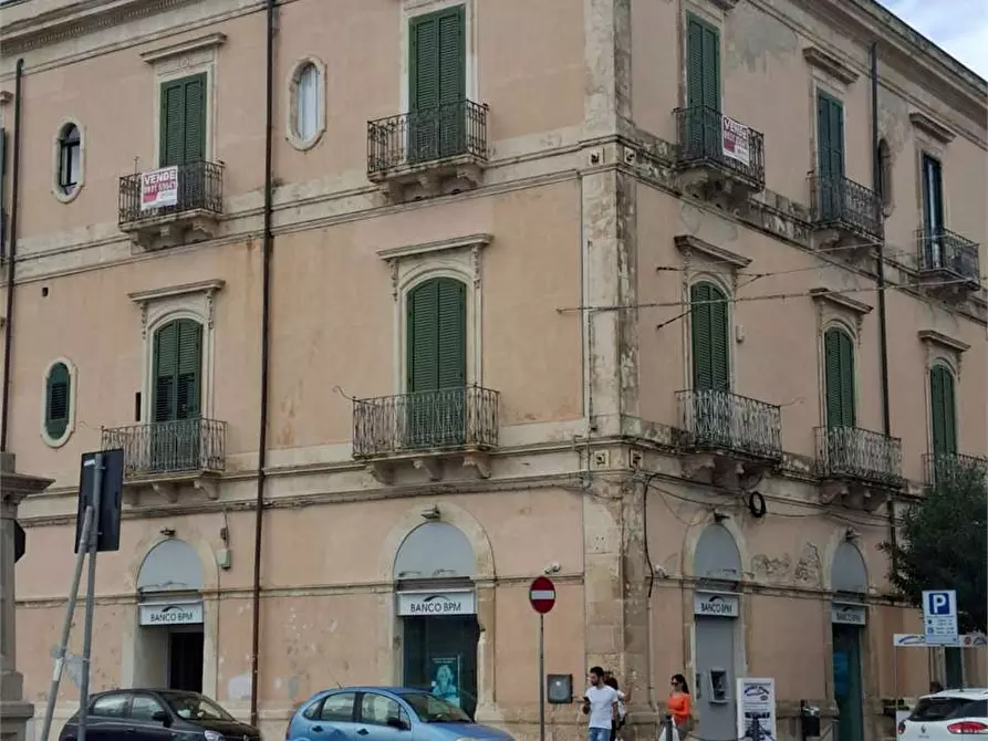 Immagine 2 di Appartamento in vendita  a Siracusa