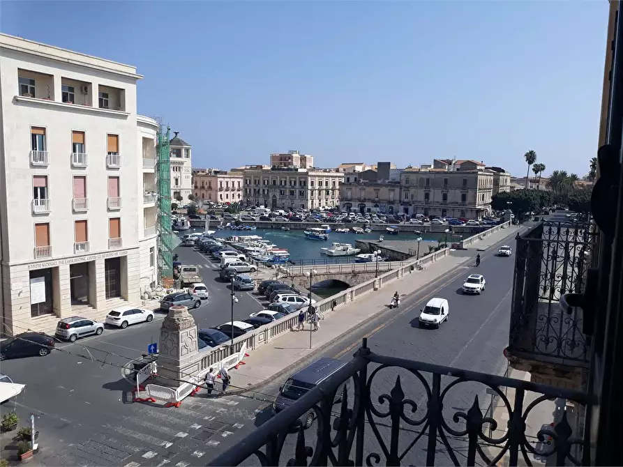 Immagine 9 di Appartamento in vendita  a Siracusa