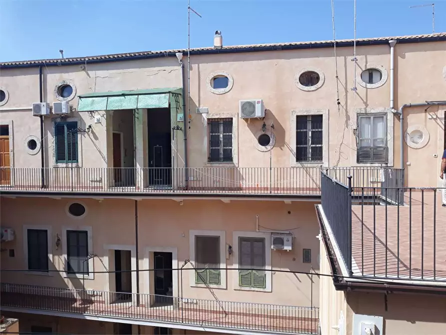 Immagine 14 di Appartamento in vendita  a Siracusa