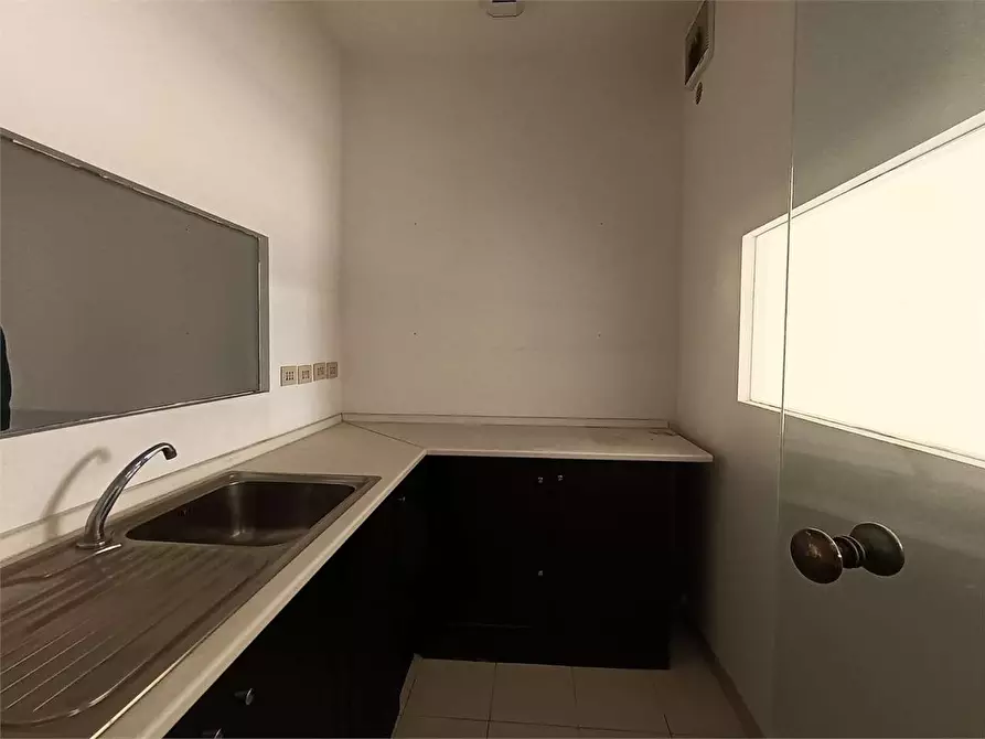 Immagine 20 di Appartamento in vendita  in viale teracati  1 a Siracusa