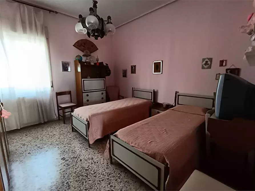 Immagine 12 di Appartamento in vendita  a Siracusa