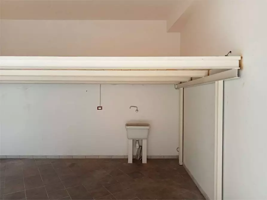 Immagine 2 di Garage in vendita  in ronco a via corsica 1 a Siracusa