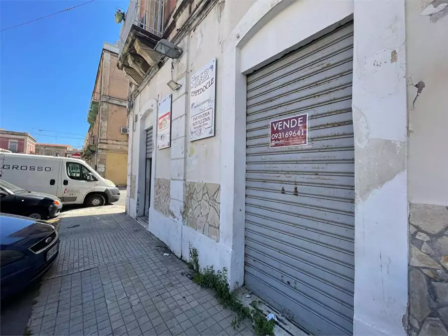 Immagine 4 di Negozio in vendita  a Siracusa
