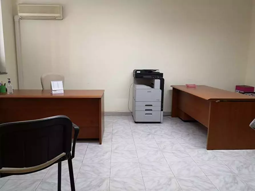 Immagine 6 di Ufficio in affitto  a Siracusa