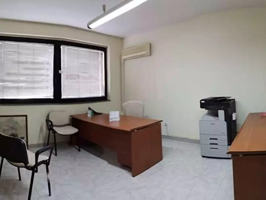 Immagine 7 di Ufficio in affitto  a Siracusa