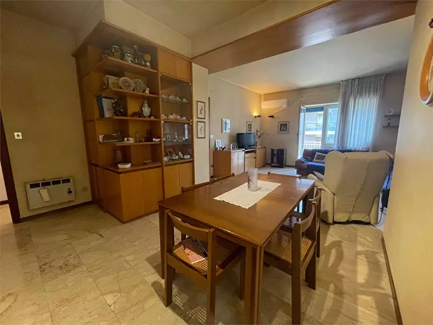 Immagine 21 di Appartamento in vendita  a Siracusa