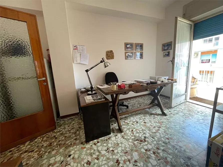 Immagine 12 di Ufficio in vendita  a Siracusa