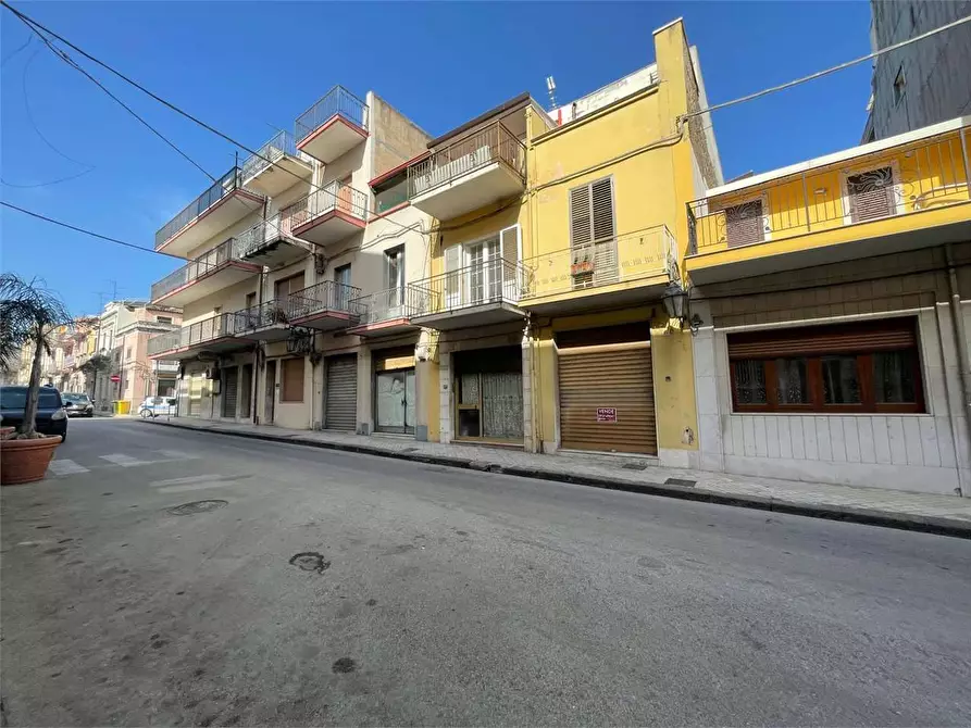 Immagine 2 di Casa indipendente in vendita  a Floridia