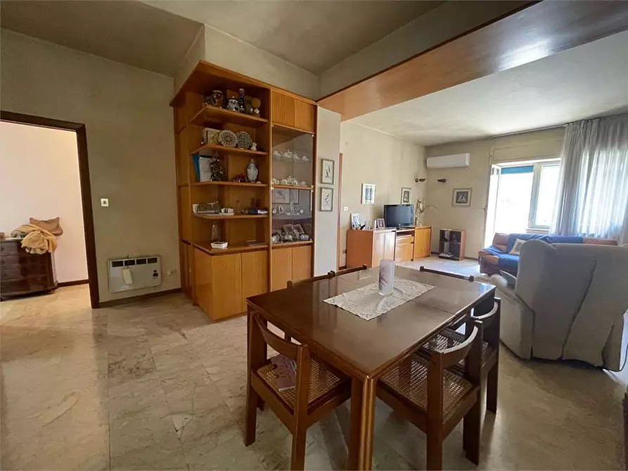 Immagine 12 di Appartamento in vendita  in via papa stefani IV 1 a Siracusa