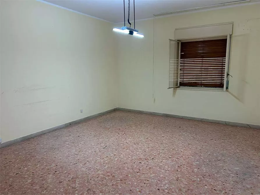 Immagine 5 di Ufficio in affitto  a Siracusa